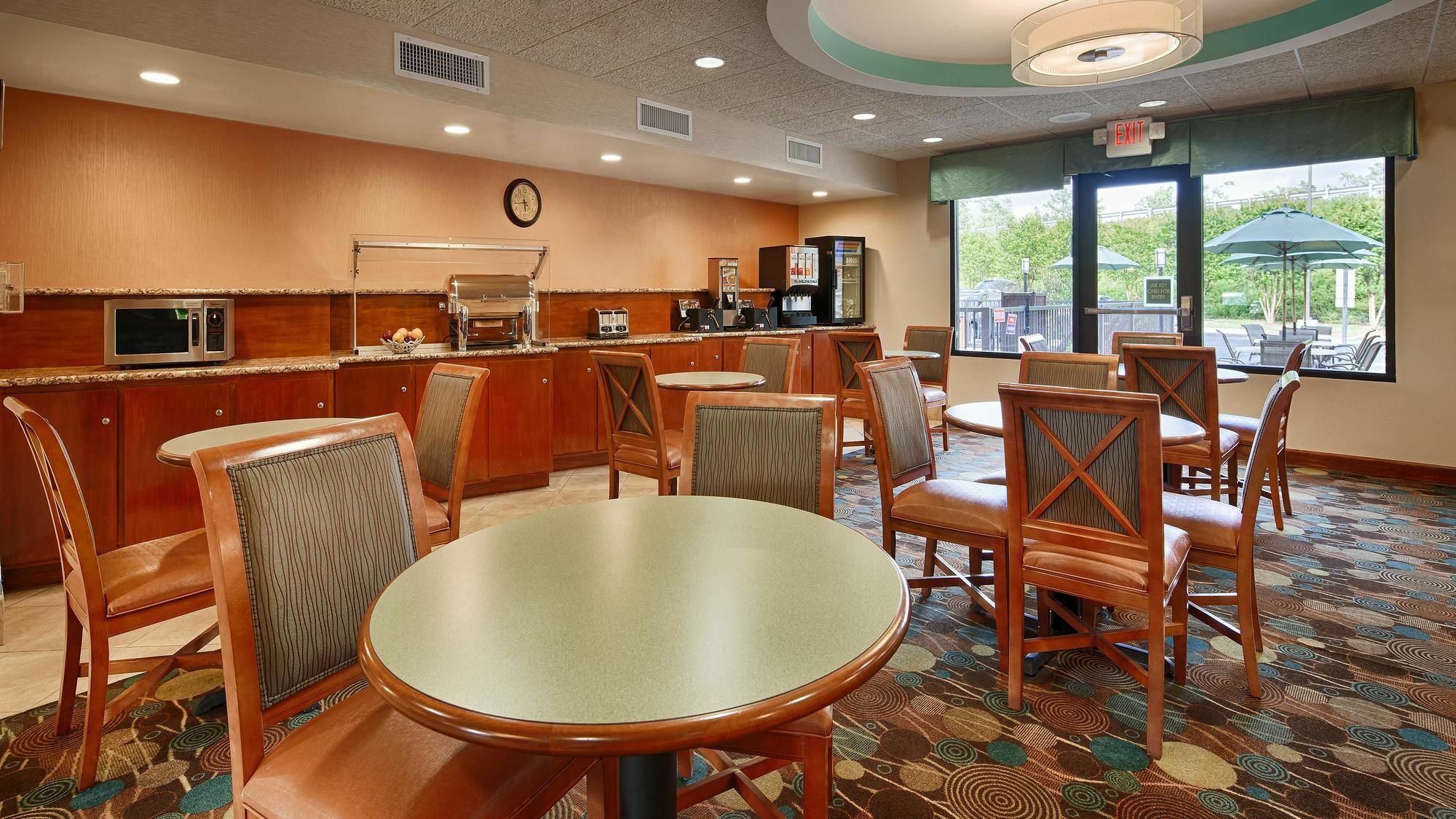 Best Western Plus Wilmington / Wrightsville Beach Εξωτερικό φωτογραφία